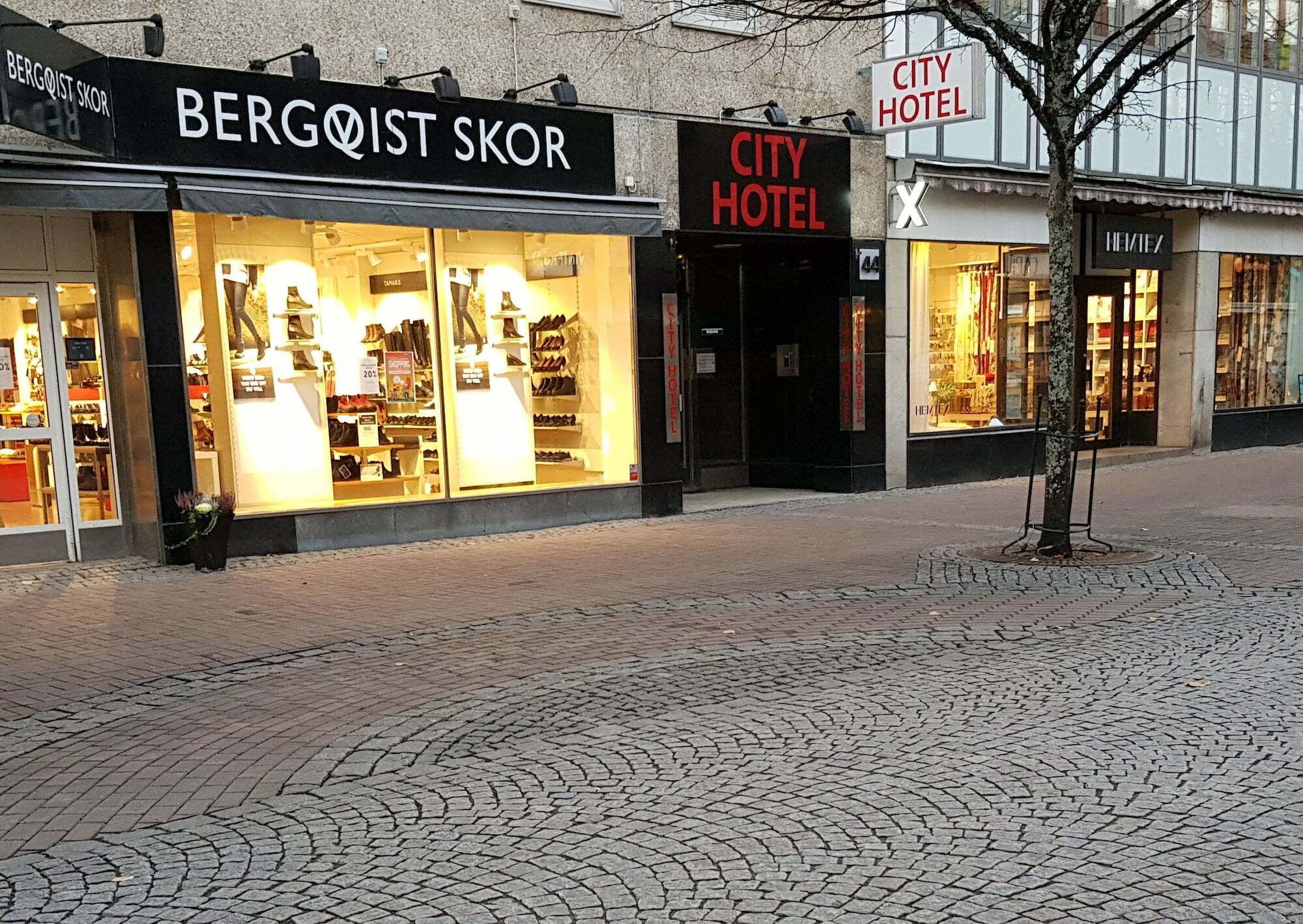 City Hotel Kristinehamn Exterior photo